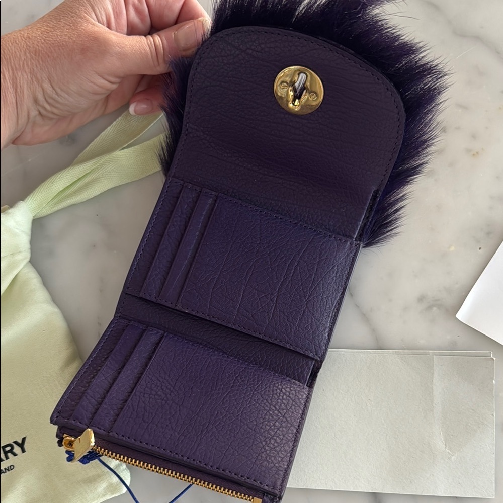 NWT Burberry Shearling Wallet - Picture 3 of 6